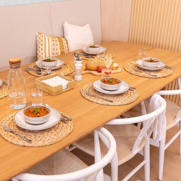 YANGQIHOME Placemats made of Water Hyacinth, Round Table Mats, Handmade Round Coasters, Plate Coasters for Dining Table and Boho Decor (Set of 6, 30 cm)