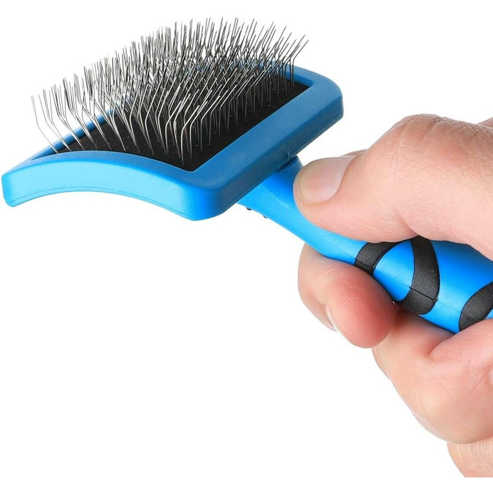 Професійна щітка для собак GROOM PROFESSIONAL - вибіркове вирівнювання волосся, видалення ковтунів, синього кольору