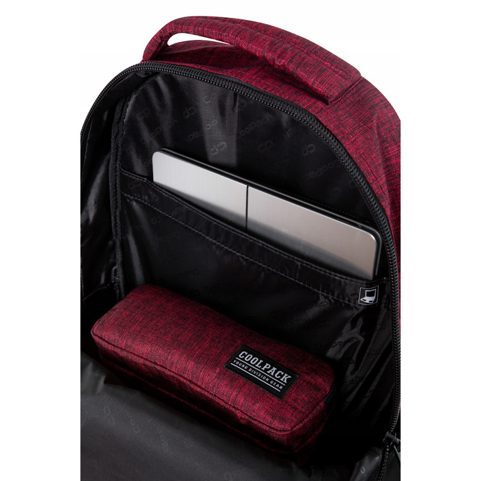 Багатовідсіковий шкільний рюкзак CoolPack, чорний з червоним, 27 л