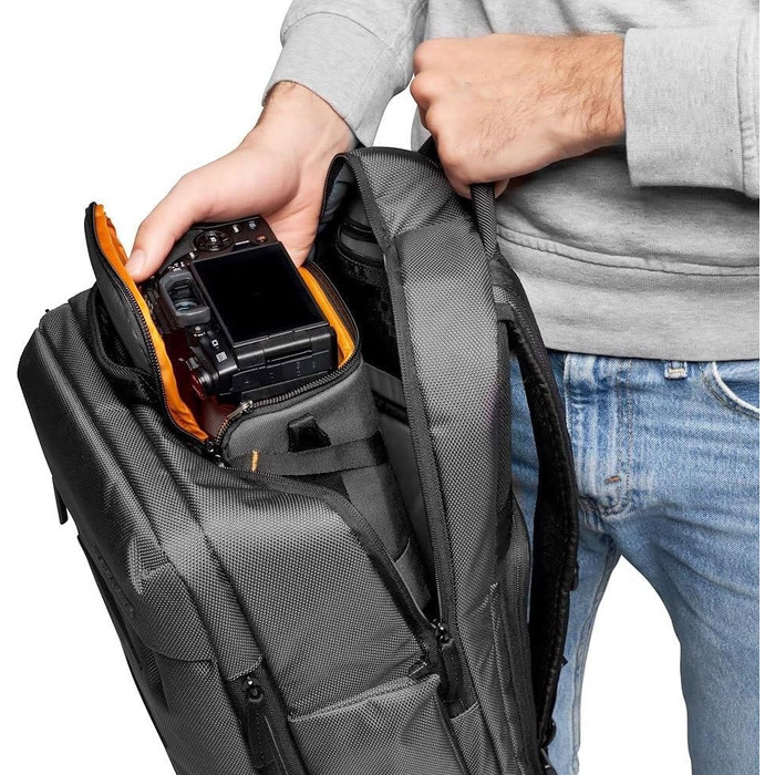 Lowepro GearUp Creator Box Large II - сумка для бездзеркальних та DSLR камер, помаранчевий колір, з QuickDoor доступом, виготовлена з перероблених матеріалів