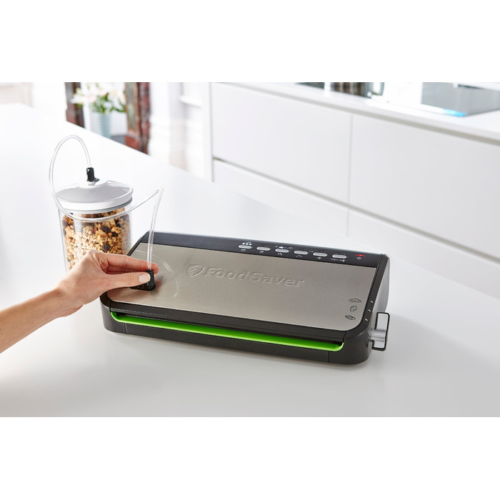 Вакууматор FoodSaver з відсіком для рулону та функцією імпульсного режиму