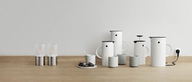 Термос Stelton EM77, 0,5 л - двостінний термос для гарячих та холодних напоїв, чайник/кавоварка зі скляною вставкою, магнітний замок, гвинтовий кришка, вінтажний дизайн, білий
