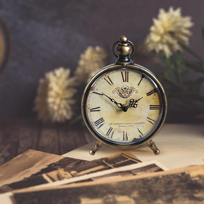 HZDHCLH Retro Silent Roman Table Clock for Living Room Bedroom Office Art Desk Clock (Copper Black)
