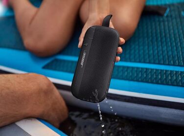 Bose SoundLink Flex: Портативна Bluetooth колонка, водонепроникна, чорного кольору