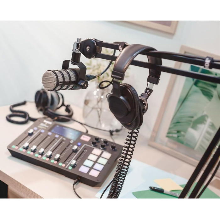 Rode PodMic Black: Професійний подкаст-мікрофон з відкривачкою для пляшок - чорний