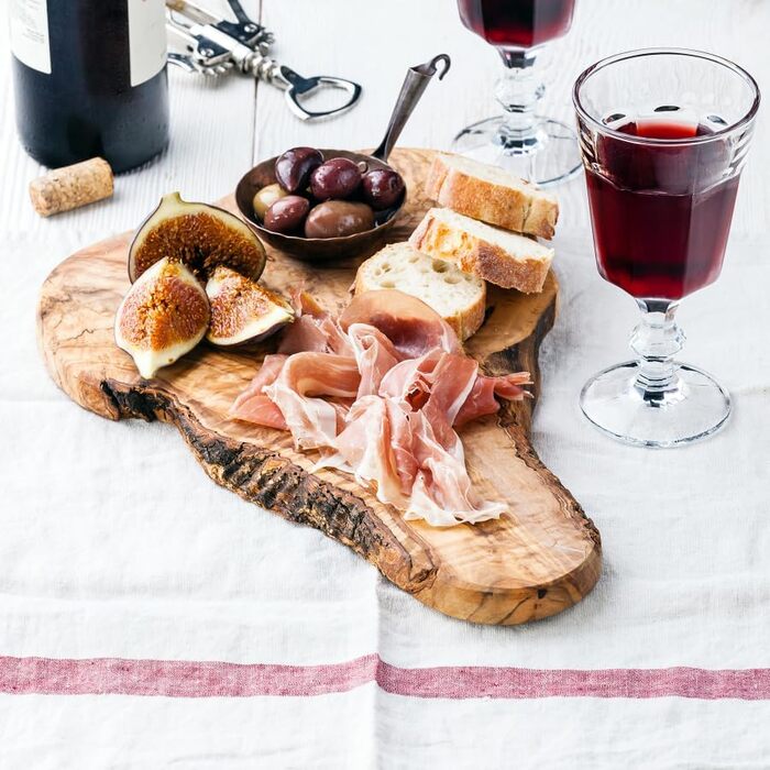 Cutting board Olive wood/Antipasto board/Serving board made of olive wood/Charcuterie board/natural shape/Olive wood board with natural edge, 45cm