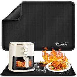 колір: чорний