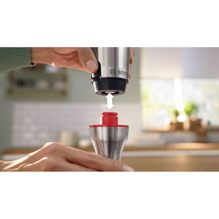 Блендер ручний Bosch ErgoMaster Serie 6 MSM6M820, 1200 Вт, 4 леза з нержавіючої сталі, керамічна муфта, повітряне охолодження, мірний стакан, подрібнювач, гарантія 10 років на мотор