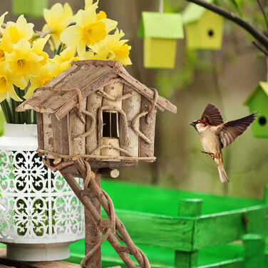 Relaxdays Standing Birdhouse for Decoration