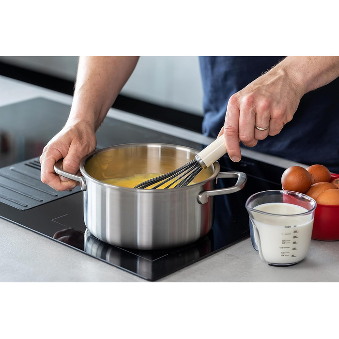 Міксер KitchenAid Classic з силіконовим вінчиком - Колір Мандарин