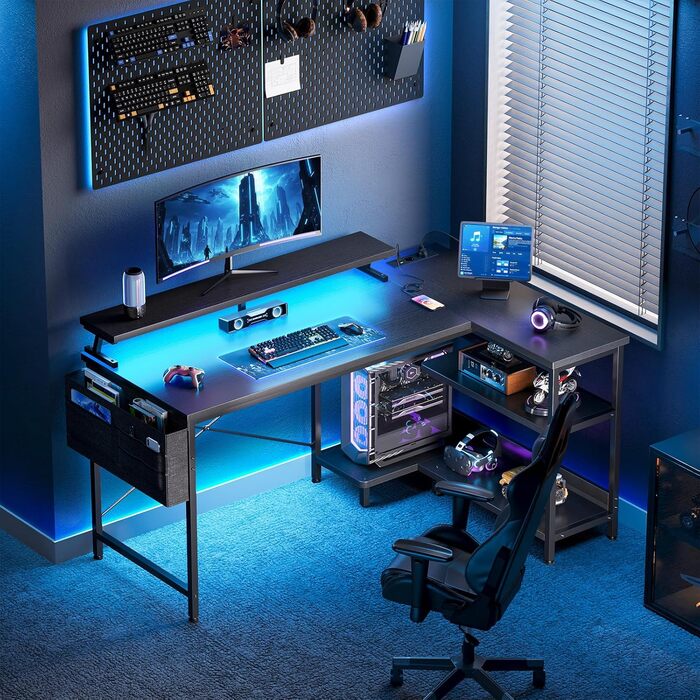Ігровий стіл L-подібний Coleshome з LED-підсвічуванням та розетками, 120x80 см, з полицею, чорний, для офісу/робочого кабінету