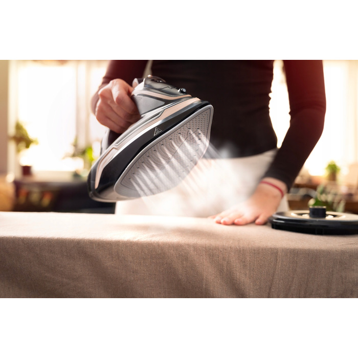 Бездротова праска Lehmann з керамічною підошвою, 3000 Вт, 320 мл