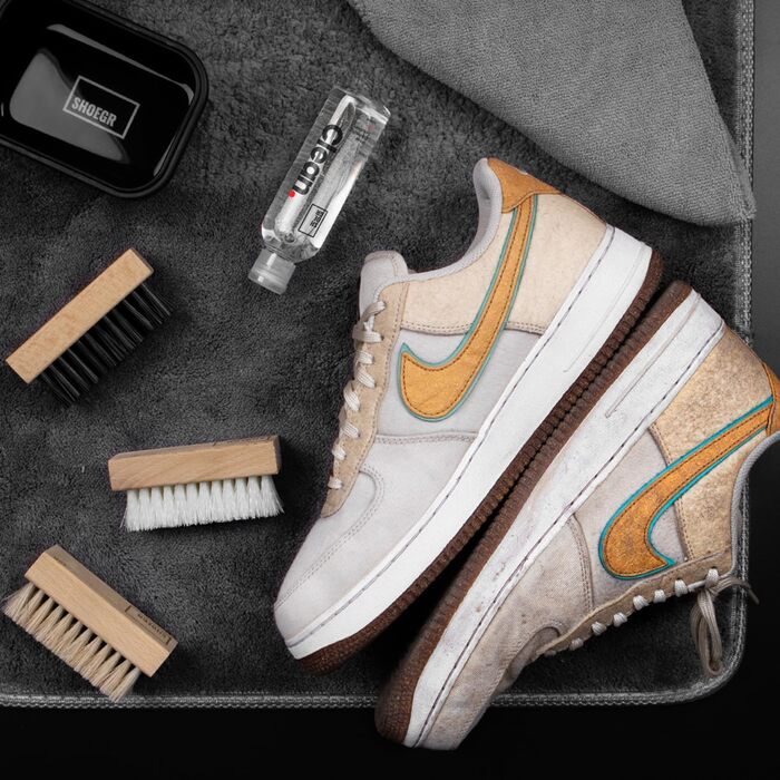 SHOEGR Ultimate Shoe Cleaning Set | Suitable for Sneakers, Nubuk, Canvas, Knit | Shoe Care Set – Cleaning Solution, Brushes, and Microfiber Cloth